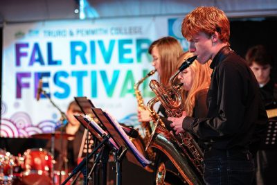 musicians at Fal River Festival