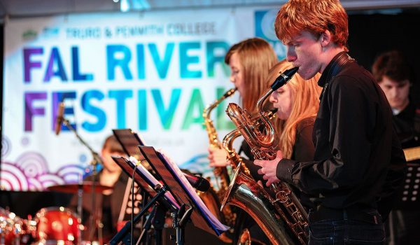 musicians at Fal River Festival