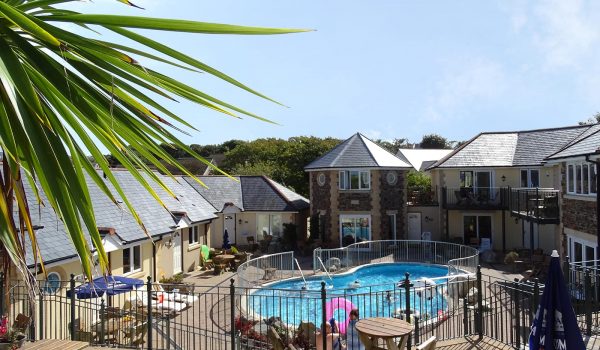 villas and pool at porth