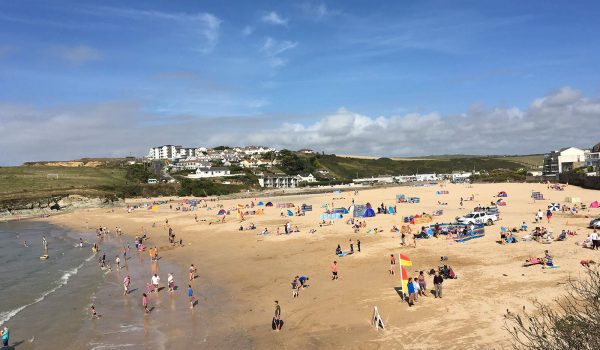 busy Porth beach