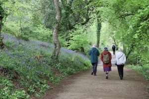 People strolling in the Lost Valley